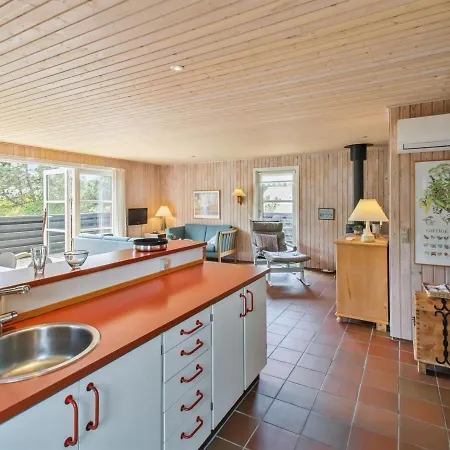 Andrea - 1-6km From The Sea In Western Jutland By Interhome 別荘